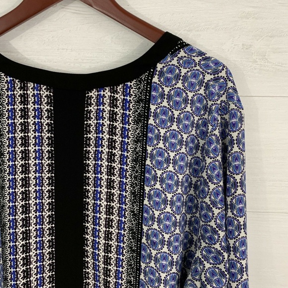 NYDJ Blue Bandanna Print Tunic Blouse - Picture 5 of 5